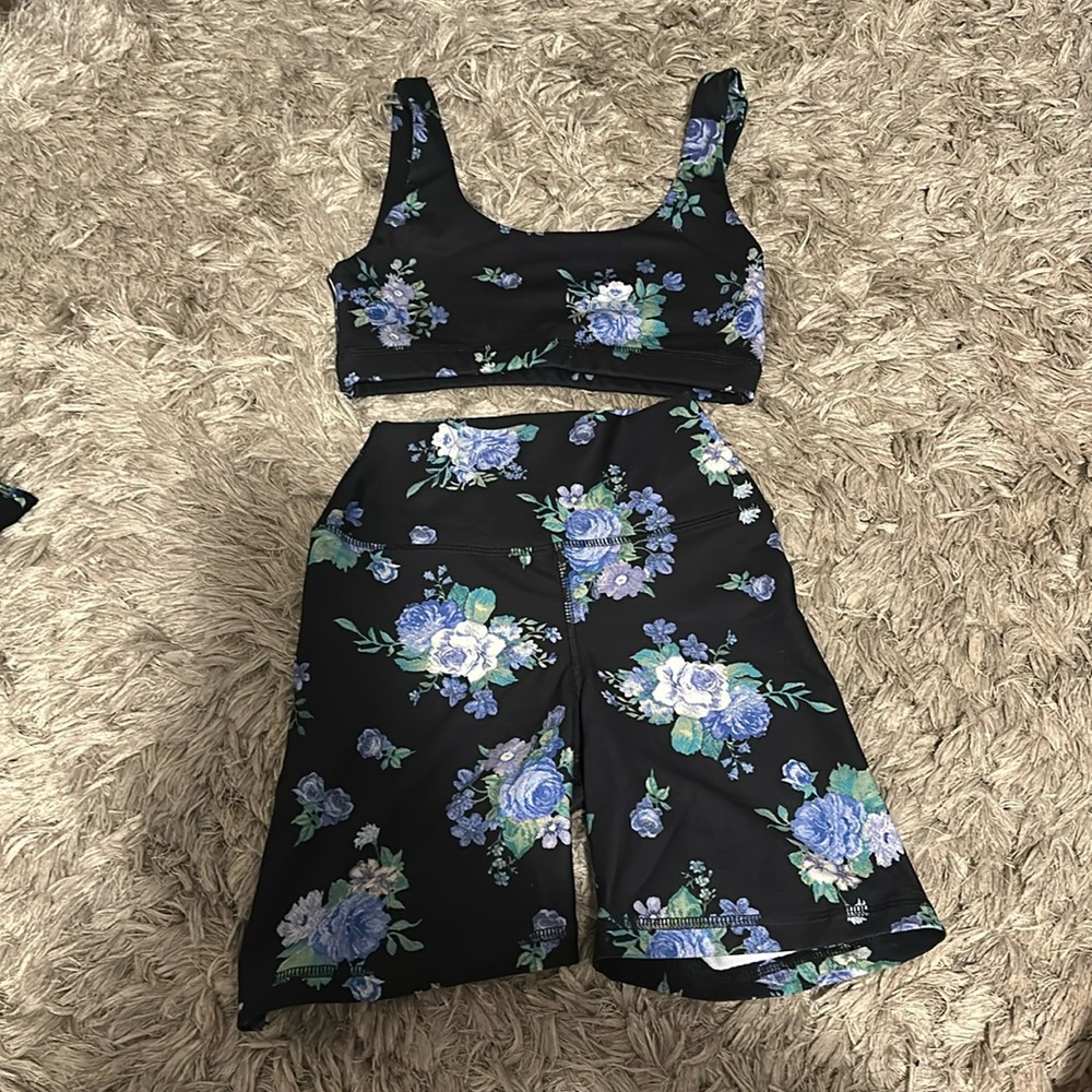 WeWoreWhat Floral Workout Set